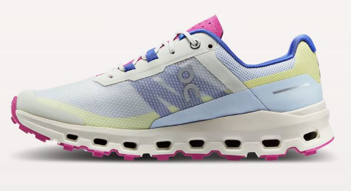 On Heather/Rhubarb Cloudvista Womens Running Shoes 64.98271