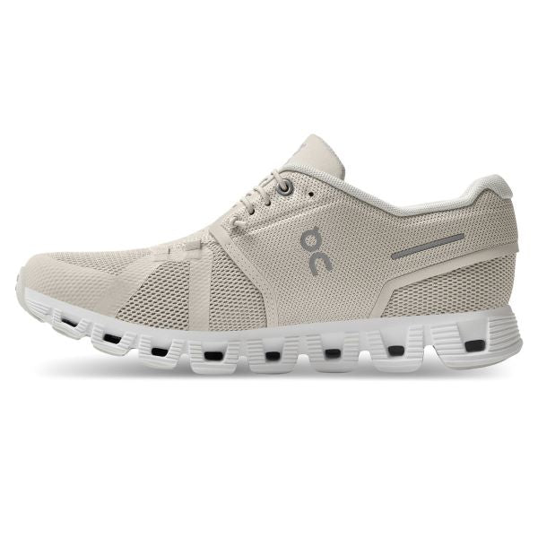 On Pearl And White Cloud 5 Womens Athletic Shoes 59.98773