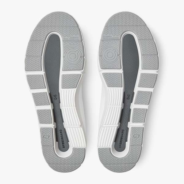 On White And Sand The Roger Advantage Womens Athletic Shoes 48.99149