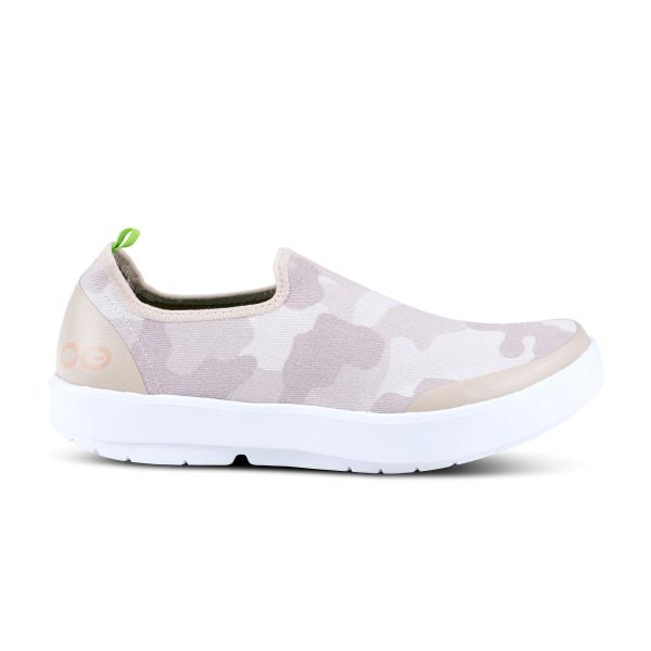 Oofos Tan Camo OOMG EEZEE Womens Low Comfort Shoes 5072
