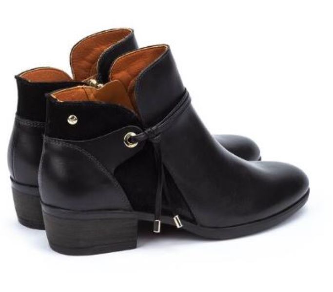 Pikolinos Black Daroca Women's Ankle Boots W1U-8505