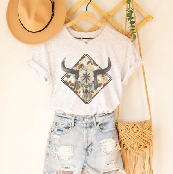 Rockledge Design Co. Oatmeal Western Bull Skull Graphic T-Shirt WE168-OATMEAL