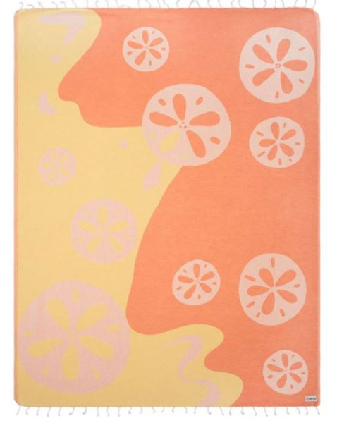 Sand Cloud Sand Dollar 52 x 69 Beach Towel WSU22TOW003MLTL