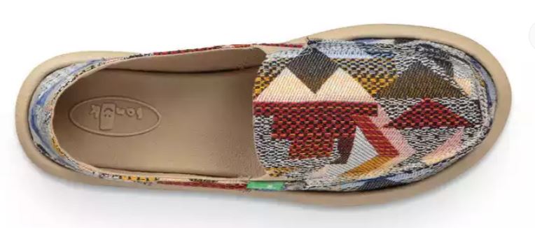 Sanuk Donna Geo Patch Womens Sidewalk Surfers 1094451