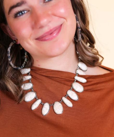 Southern Grace Not So Rough Around The Edges Cream Stone Necklace AN9909