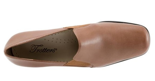 Trotter Ash Cognac Womens Comfort Dress Heels T4158-825