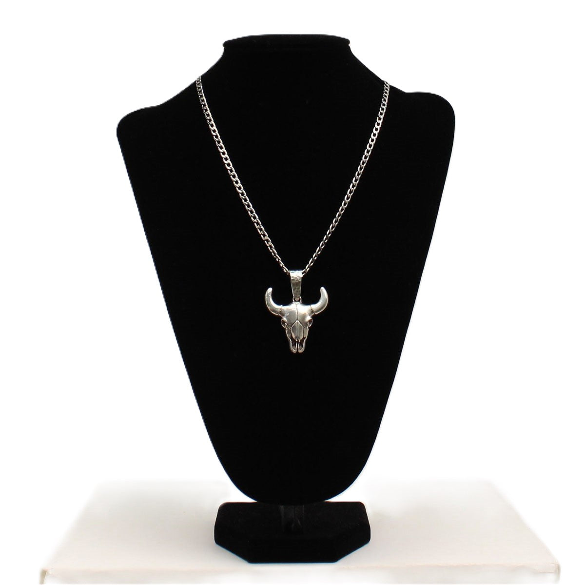 Twister Silver Longhorn Head 22 inch Necklace 32148