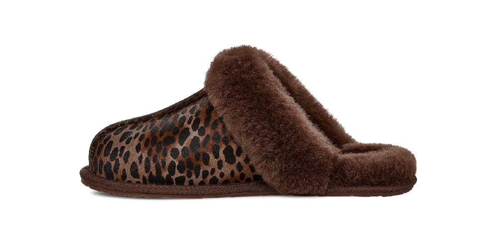 Ugg Burnt Cedar Scuffette Caspian Women's Slippers 1158352-BCDR