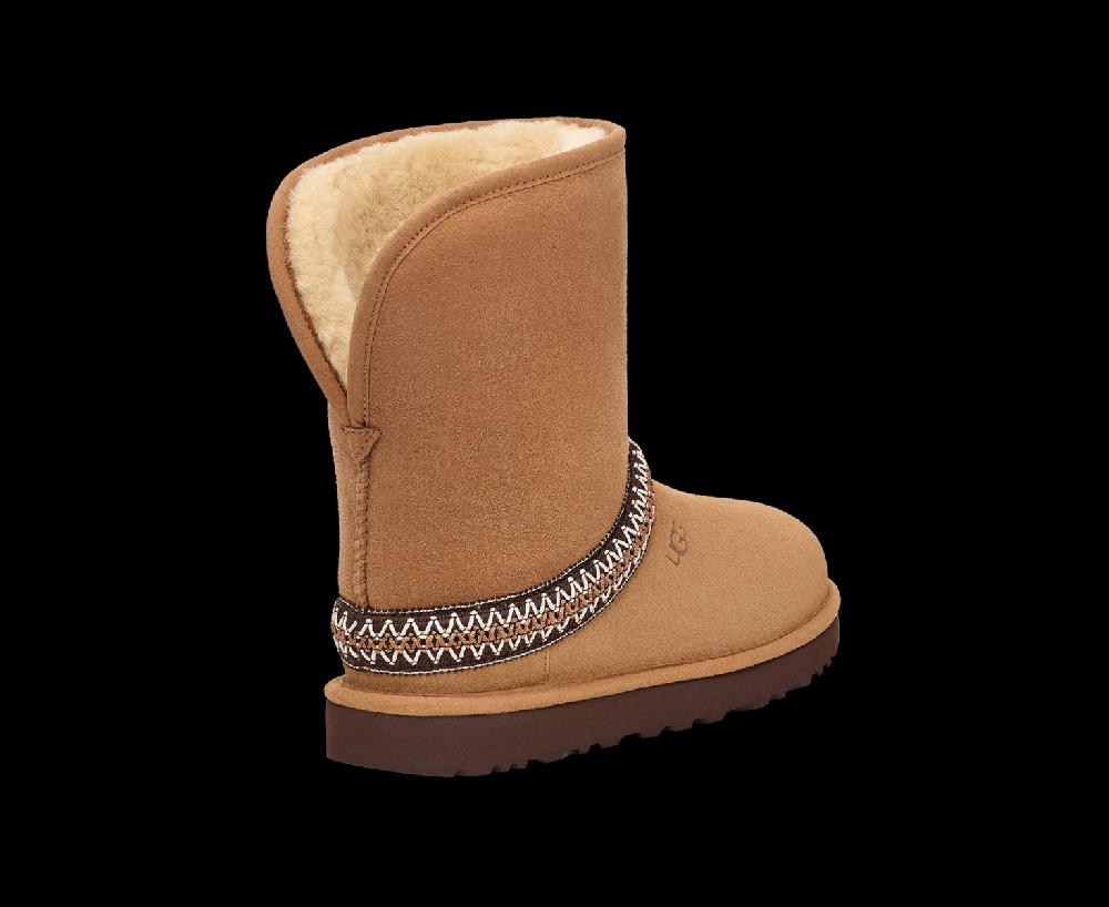 UGG Chestnut Women's Classic Short Crescent Boots 1161770