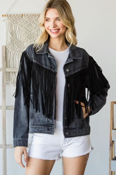 Veveret Black Fringed Women's Denim Jacket VJ71422-BLK