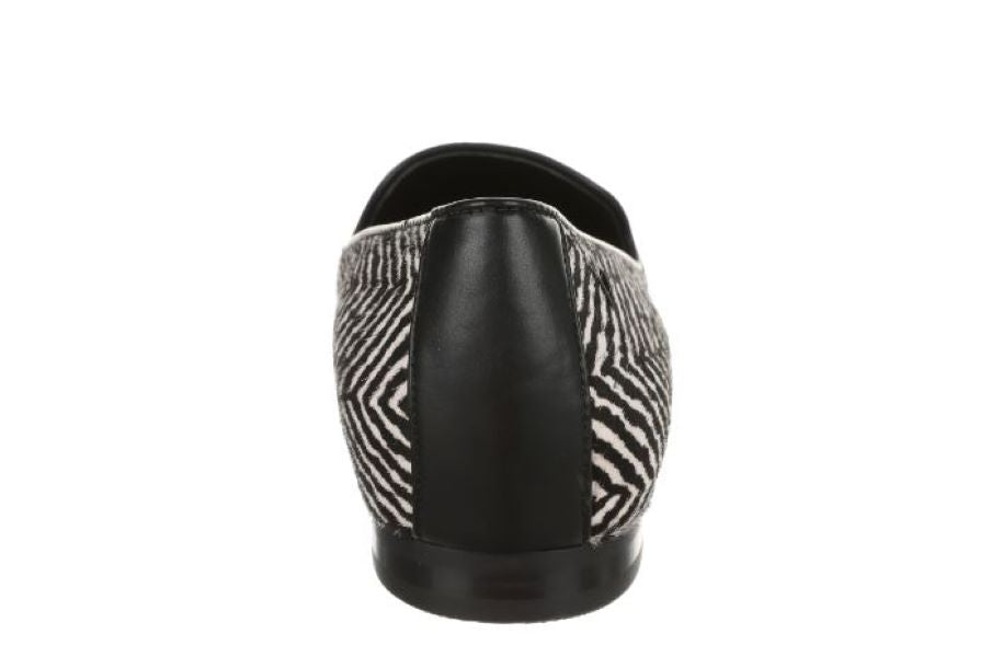 Vionic Black And White Willa Slip On Womens Flat Shoes H7711L4-001