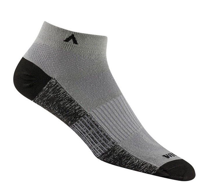 Wigwam Gunmetal Attain Ultralight Low Socks F6233-066