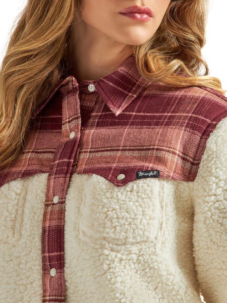 Wrangler Antique White Retro Boyfriend Sherpa Women's Western Snap Shirt Jacket 112339479