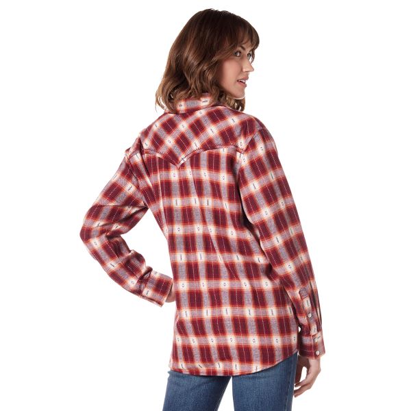 Wrangler Biking Red Plaid Retro Vintage Boyfriend Fit Women's Western Snap Shirt 112336491