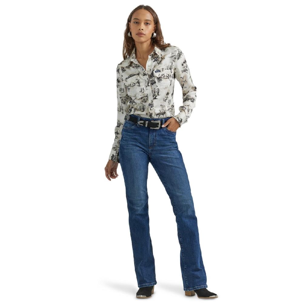 Wrangler Birch Women's Collared Bold Bucking Cowboy Longsleeve Western Snap Shirt 112353127