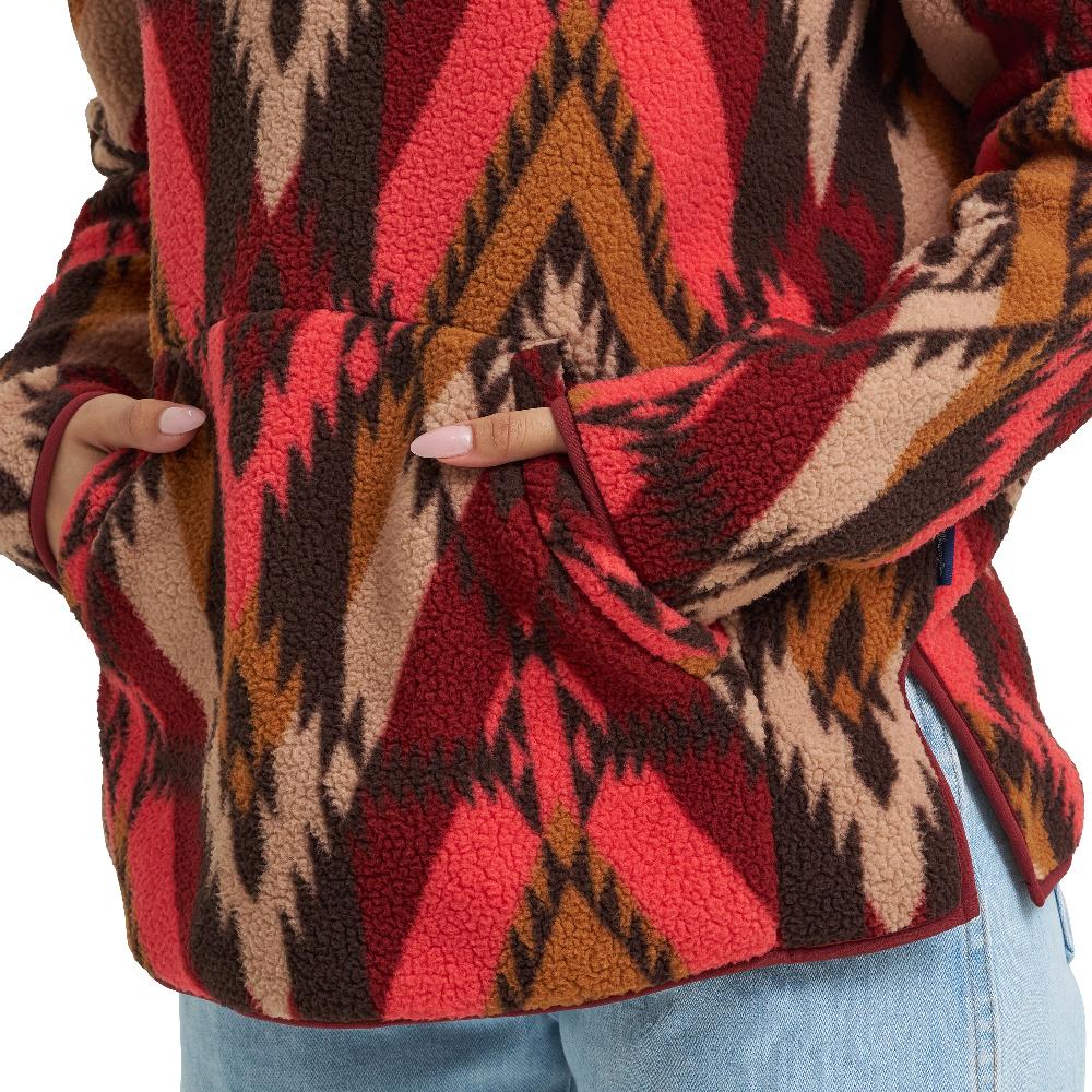 Wrangler Burgundy Flame Retro Quarter-Zip Sherpa Women's Pullover 112371633