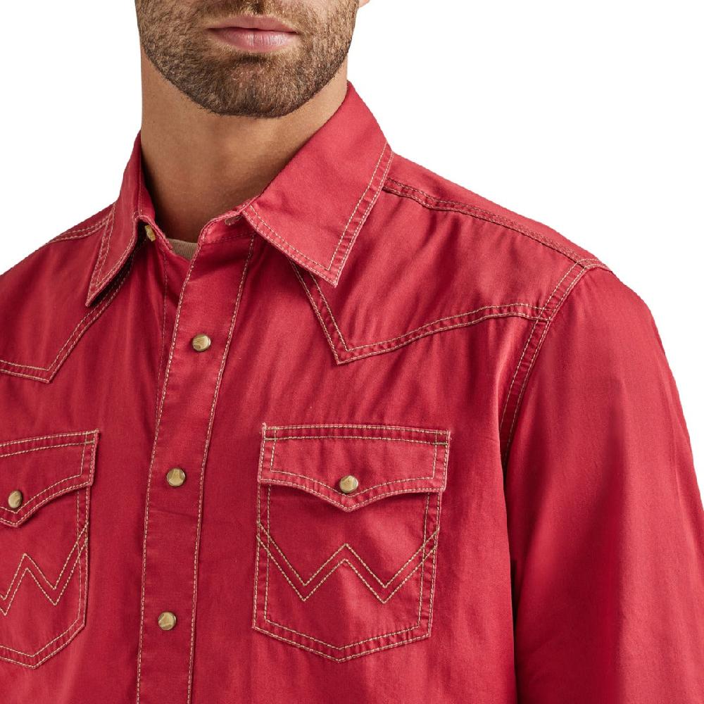 Wrangler Chili Red Retro Premium Long Sleeve Men's Button Down Solid Shirt 112338147