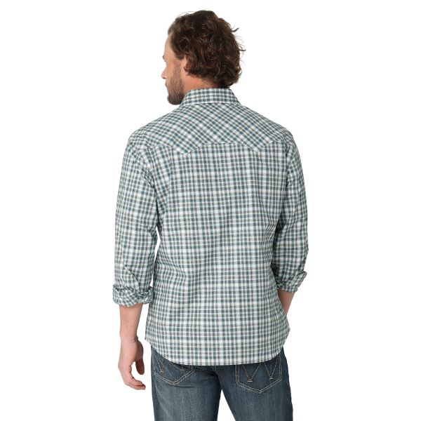 Wrangler Dark Green Retro Long Sleeve Sawtooth Snap Pocket Plaid Men's Snap Western Shirt 112324675