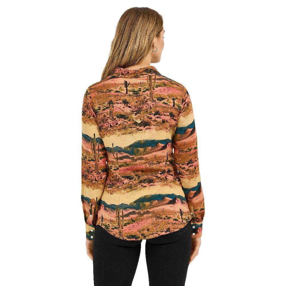 Wrangler Desert Tan Women's Desert Print Collared Longsleeve Western Snap Top 112371687
