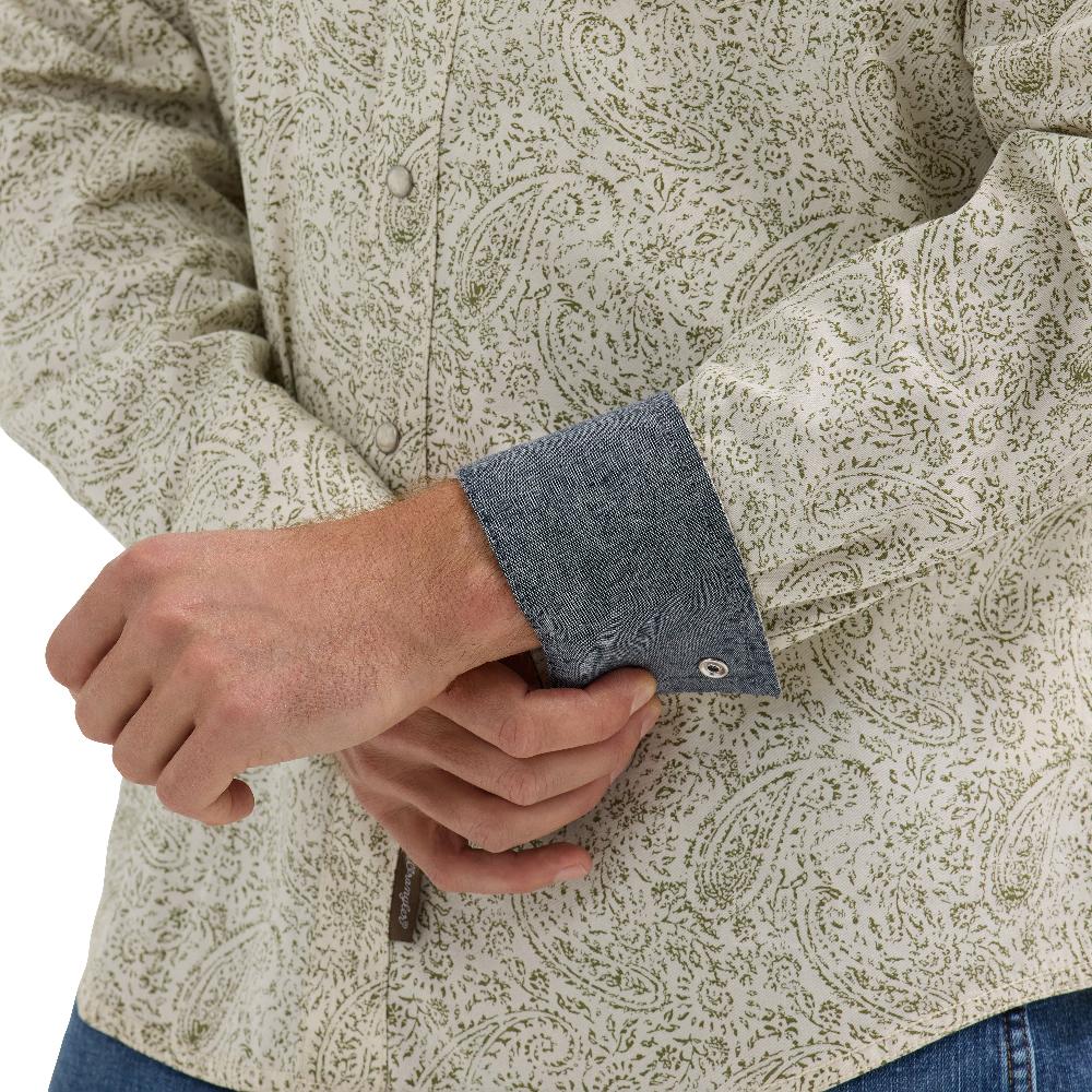 Wrangler Ecru/Olive Paisley Retro Premium Men's Collared Long Sleeve Snap Western Shirt 112365628