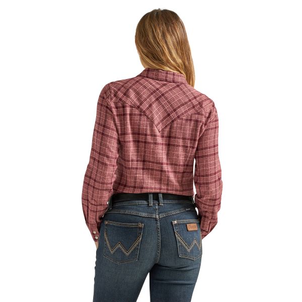 Wrangler Essentials Ash Rose Plaid Women's Longsleeve Flannel Snap Shirt 112339573