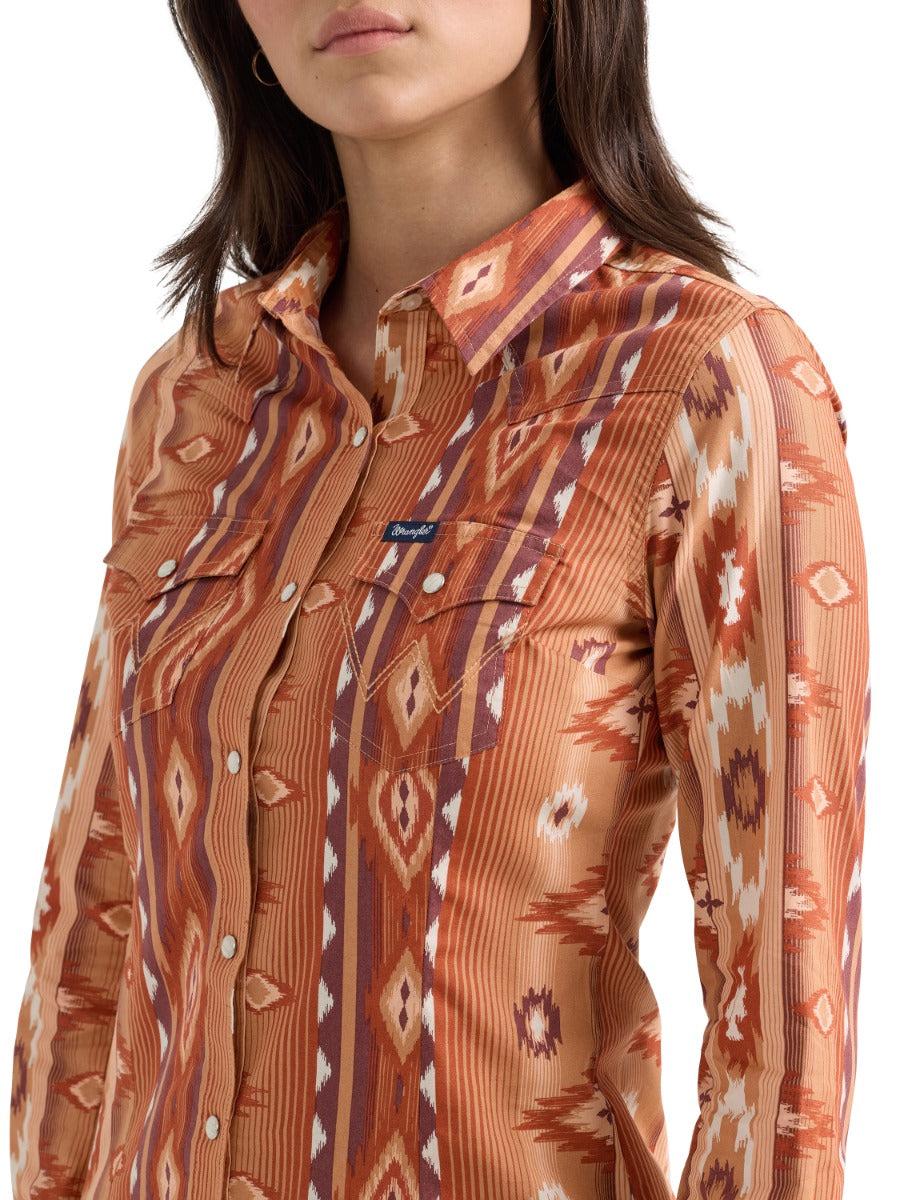 Wrangler Fiery Checotah Retro Classic FIt Collared Longsleeve Women's Snap Shirt 112361186