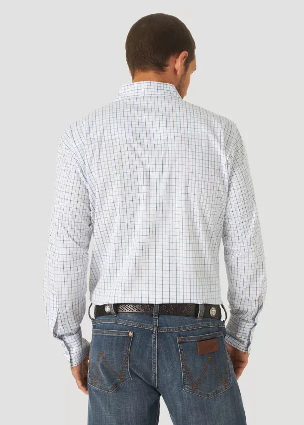 Wrangler Men's Bright White Wrinkle Resist Long Sleeve Western Snap Plaid Shirt MWR389B