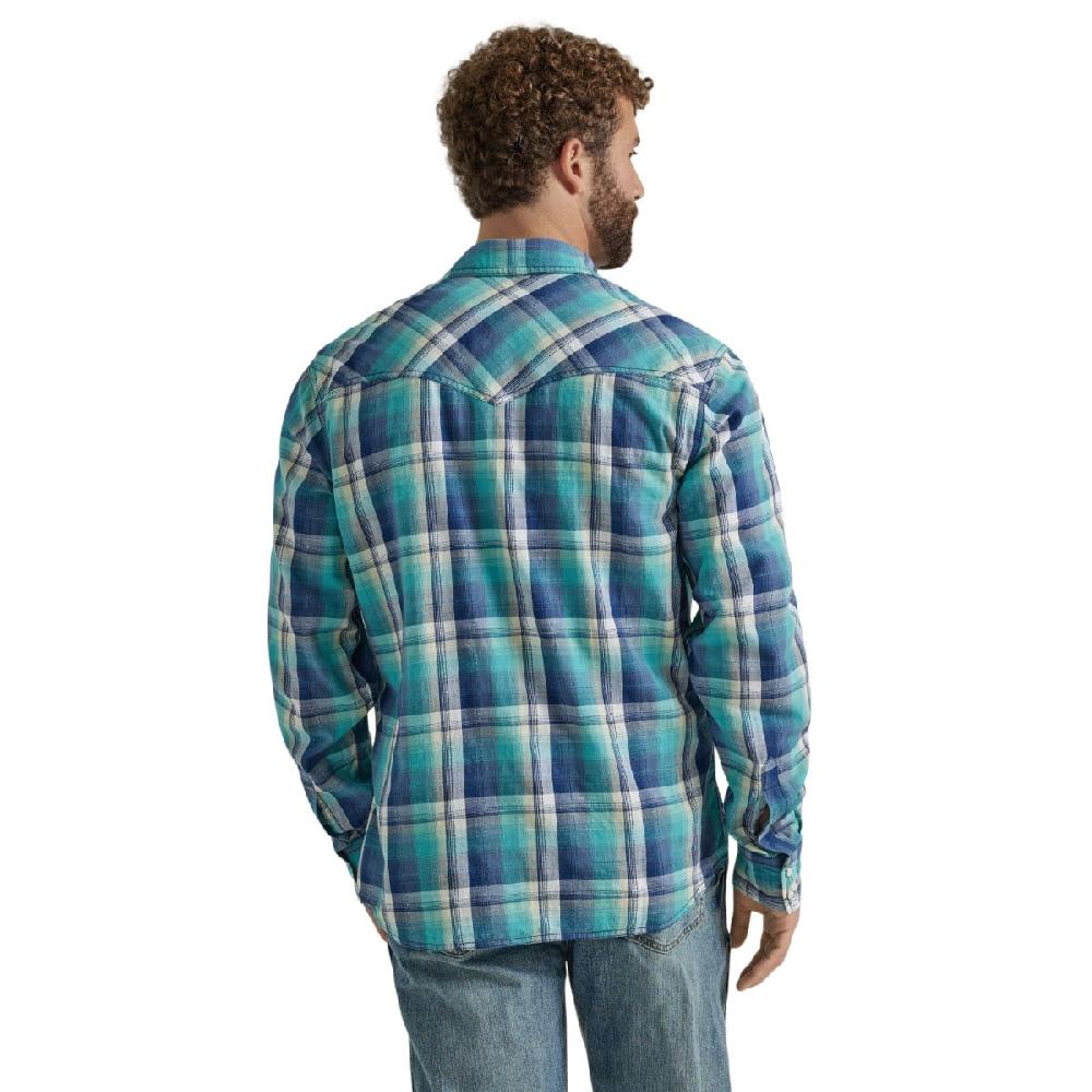Wrangler Ocean Plaid Retro Premium Men's Longsleeve Collared Snap Shirt 112346627