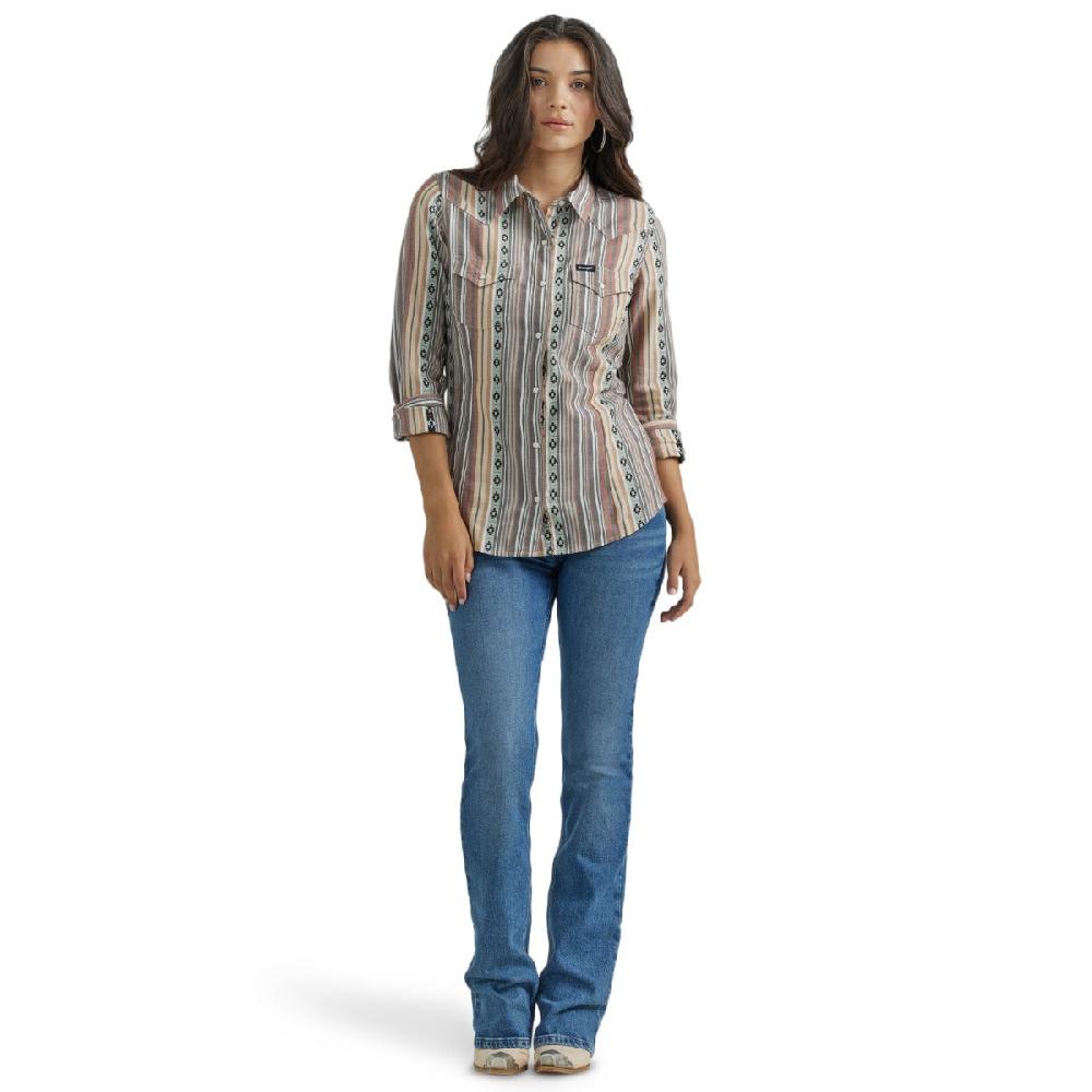 Wrangler Pink/Blue Stripe Retro Long Sleeve Women's Collared Western Snap Shirt 112353116