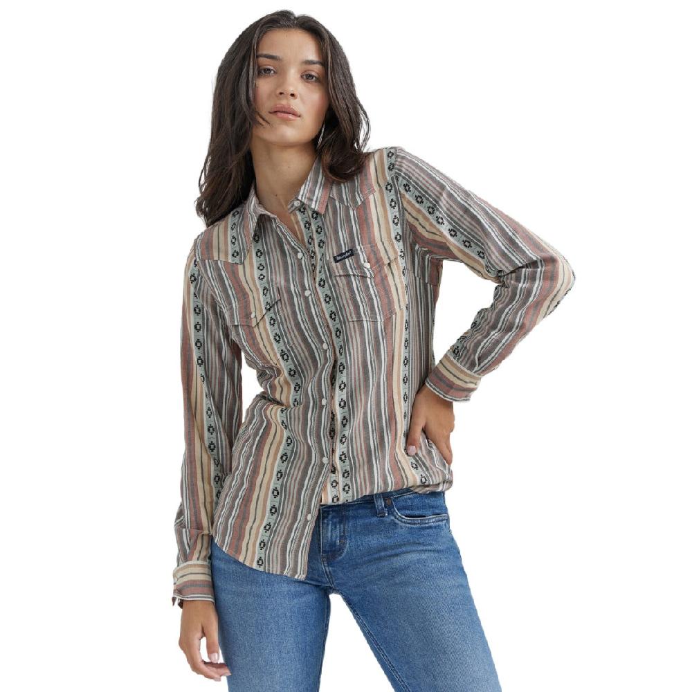 Wrangler Pink/Blue Stripe Retro Long Sleeve Women's Collared Western Snap Shirt 112353116