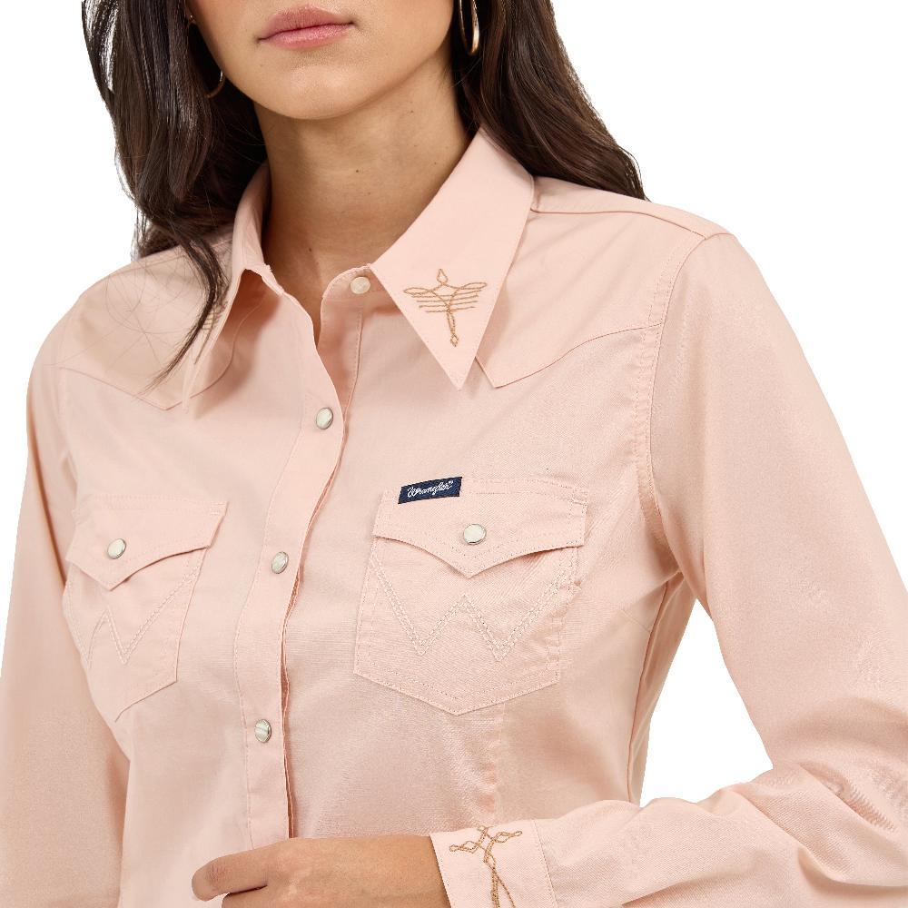 Wrangler Pink Embroidered Collar Slim Women's Western Snap Shirt 112372603