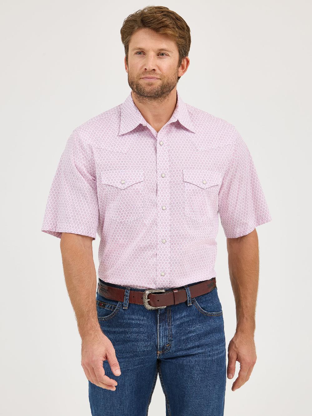 Wrangler Pink Sangria Burst Men's 20X Competition Advanced Comfort Short Sleeve Western Snap Shirt 112365374