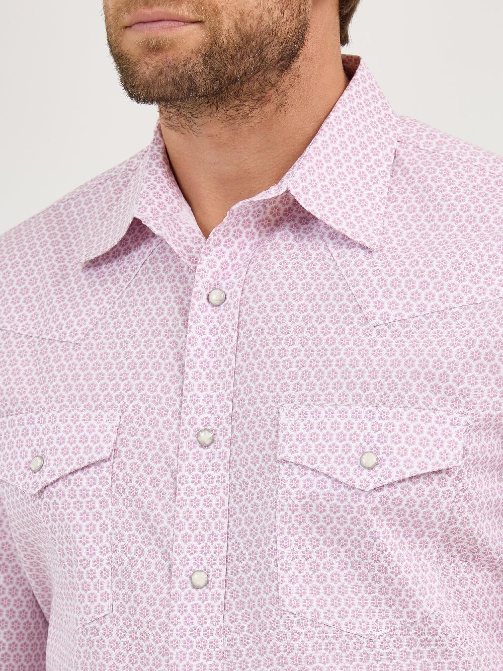 Wrangler Pink Sangria Burst Men's 20X Competition Advanced Comfort Short Sleeve Western Snap Shirt 112365374
