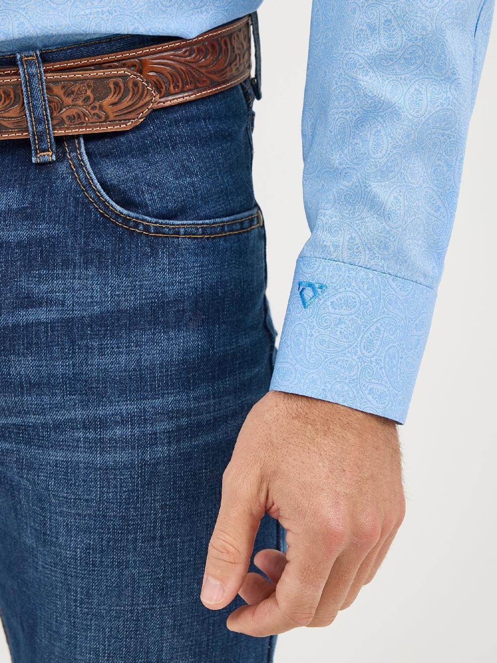 Wrangler Powder Blue Paisley Cody Johnson Collared One Pocket Longsleeve Men's Button Down Shirt 112365620