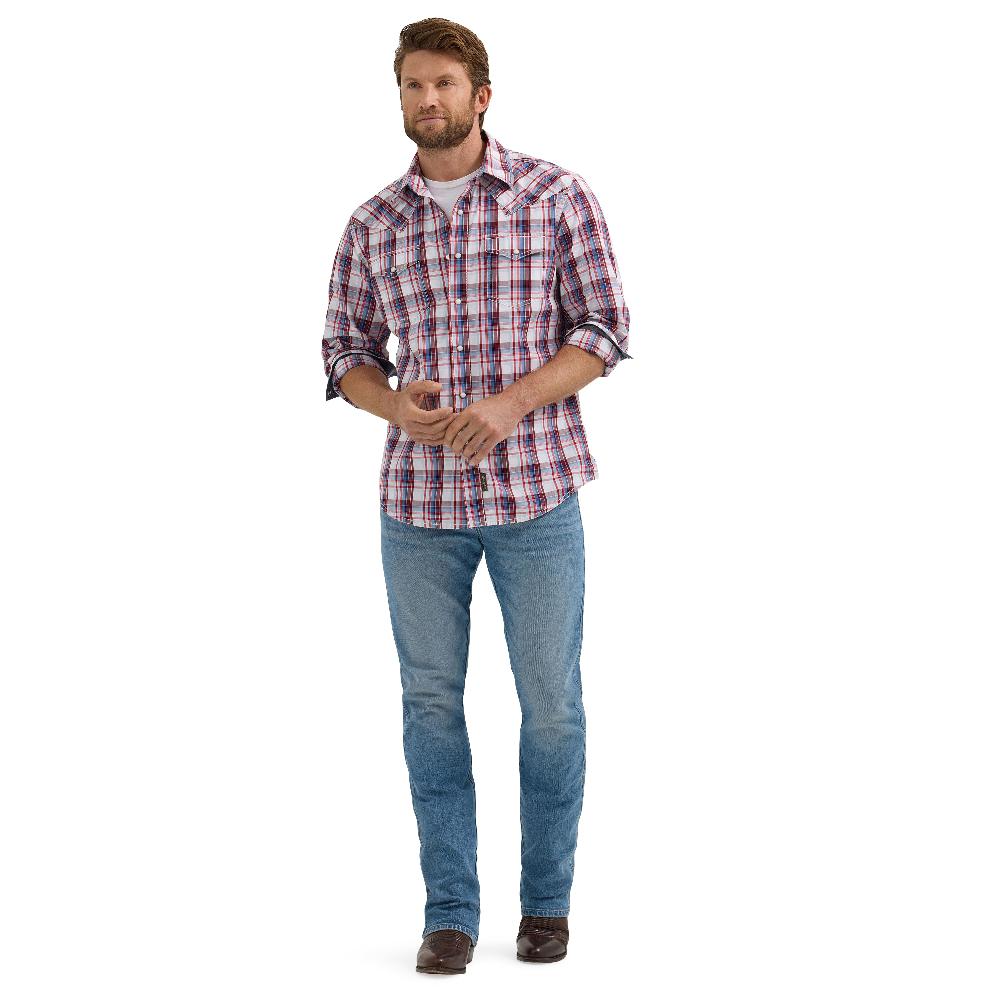 Wrangler Red Ombre Plaid Retro Premium Long Sleeve Men's Collared Longsleeve Snap Shirt 112365626