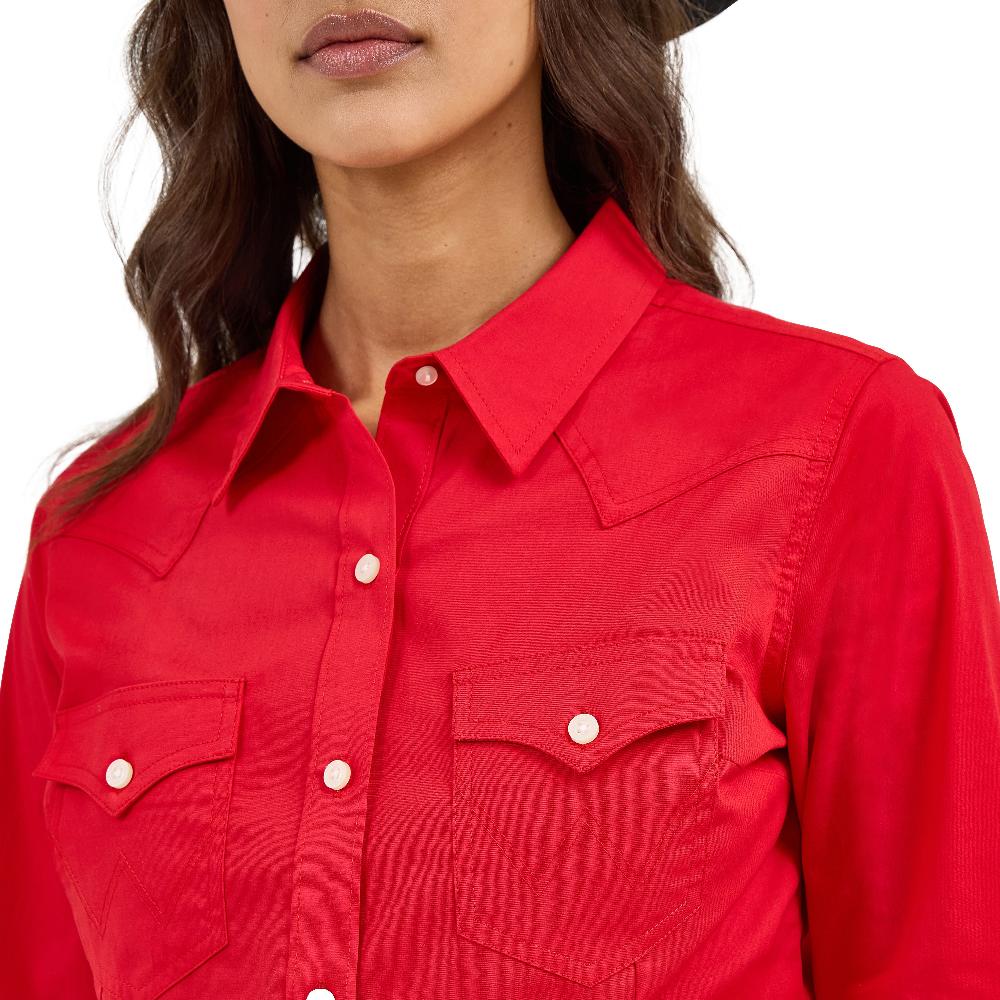 Wrangler Red Retro Women's Collared Long Sleeve Solid Button Front Shirt 112358017