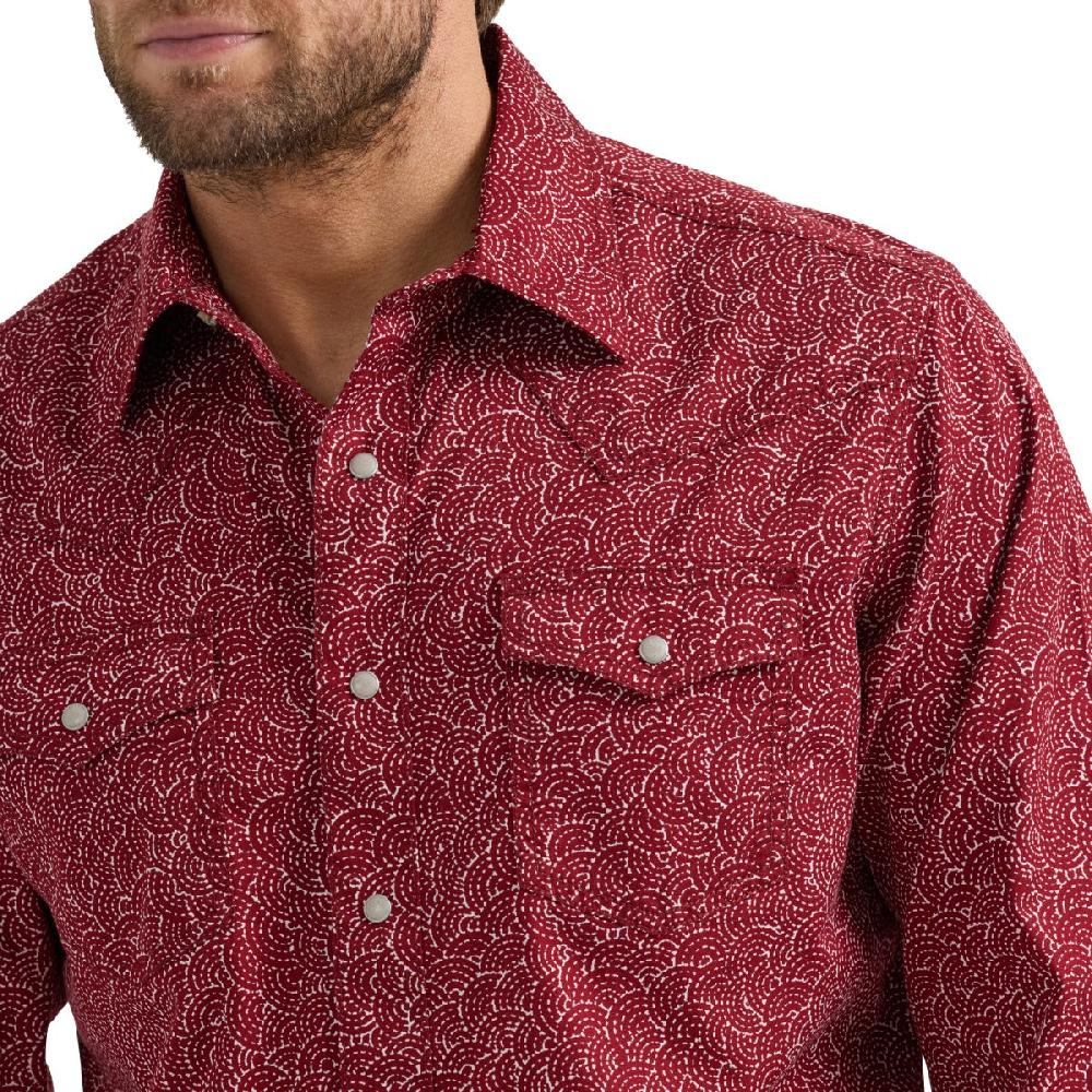 Wrangler Red With Print Retro Premium Men's Spread Collar Longsleeve Snap Shirt 112359925