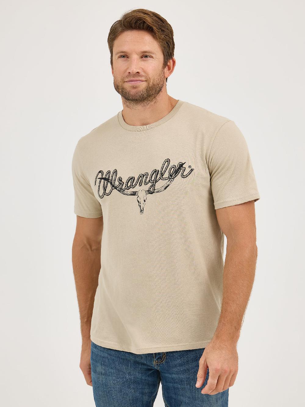 Wrangler Trench Coat Longhorn Men's Graphic T-Shirt 112358734