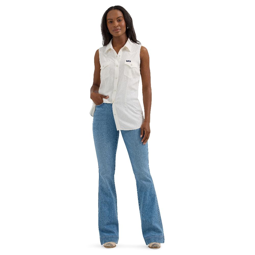 Wrangler White Retro Textured Women's Collared Slim Fit Sleeveless Snap Tank 112364632