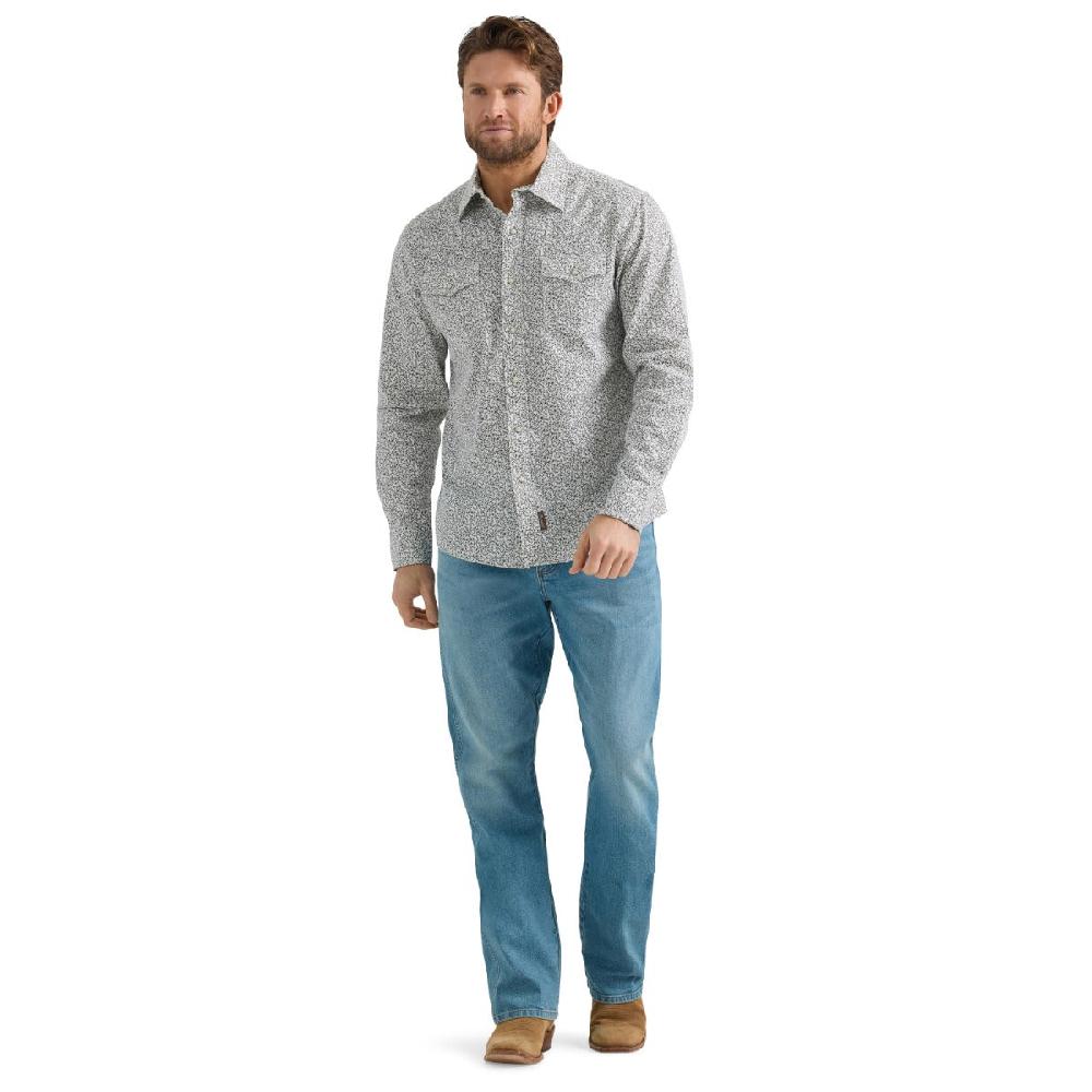 Wrangler White With Print Retro Premium Men's Spread Collar Modern Fit Long Sleeve Snap Shirt 112359912