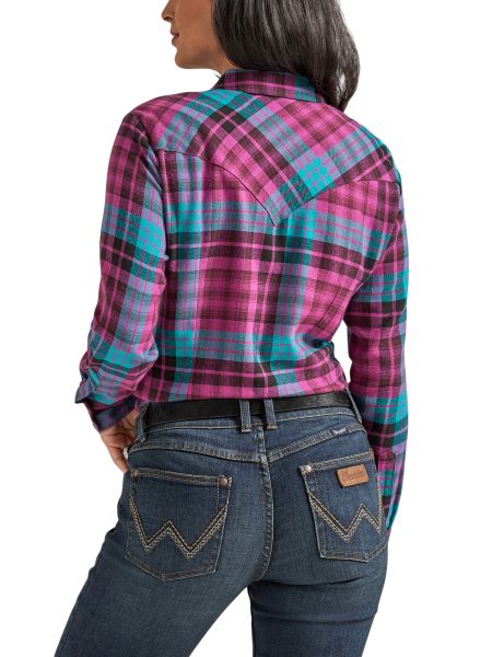 Wrangler Wild Aster Essential Women's Long Sleeve Flannel Plaid Western Snap Shirt 112339586
