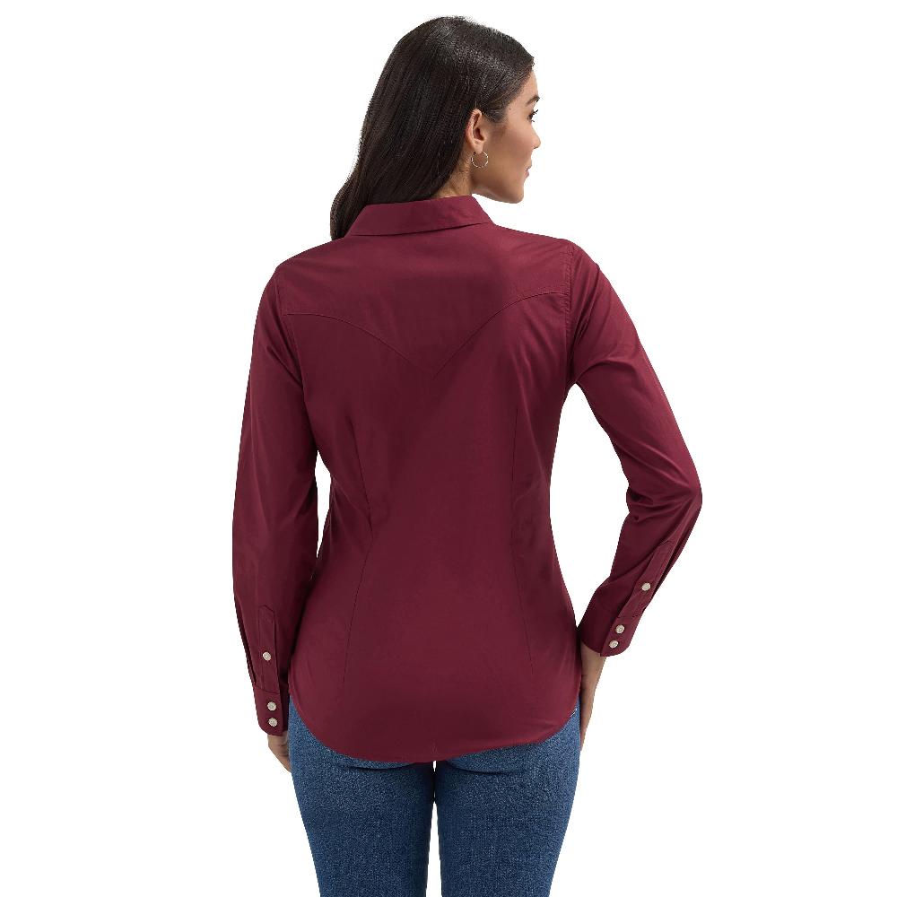 Wrangler Windsor Wine Retro Women's Collared Long Sleeve Solid Shirt 112358014